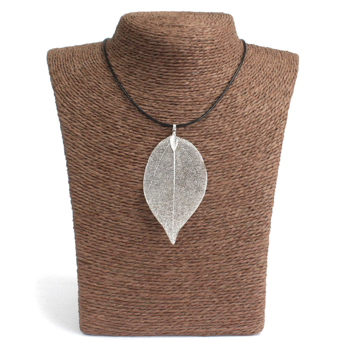Tapferkeits-Blatt-Halskette – Silber
