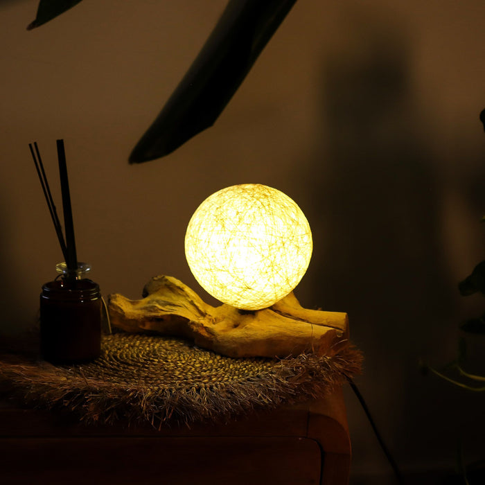 DriftGlow Lampe – cremefarbener Baumwoll-Wickelschirm