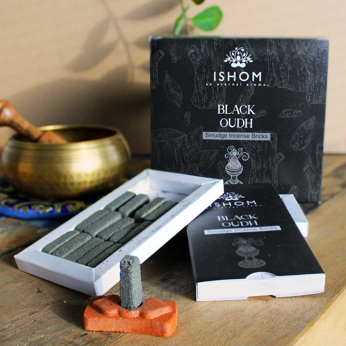 ISHOM Incense Räucherstäbchen & Brenner – Schwarzer Oud
