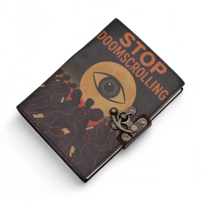 Notizbuch aus bedrucktem Leder – Schluss mit dem Doom Scrolling (18 x 13 cm)