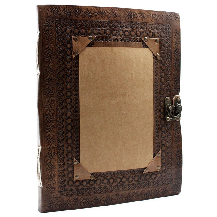 Riesiges Lederbuch – Personalisierbares Gästebuch (33x25 cm)
