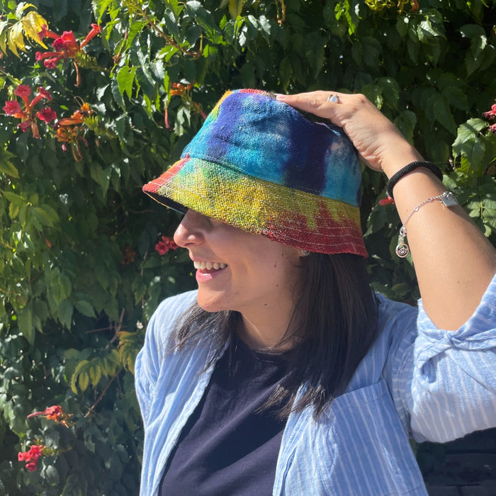 Geflickter Hanf- und Baumwoll-Boho-Festivalhut – Batik