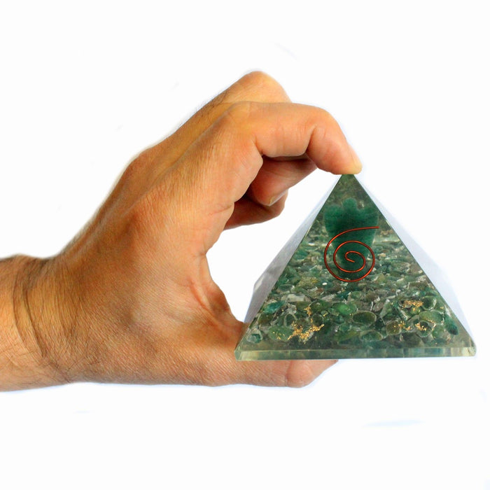 Orgonit Pyramide - Engel (Mittel)
