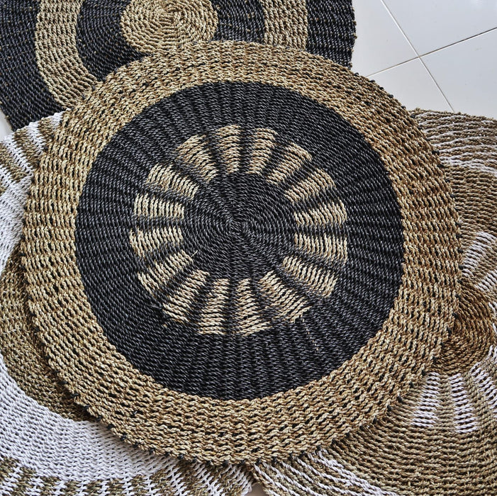 Runder Seegras-Teppich – Natur & Schwarz