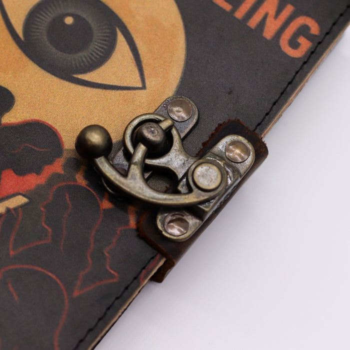 Notizbuch aus bedrucktem Leder – Schluss mit dem Doom Scrolling (18 x 13 cm)