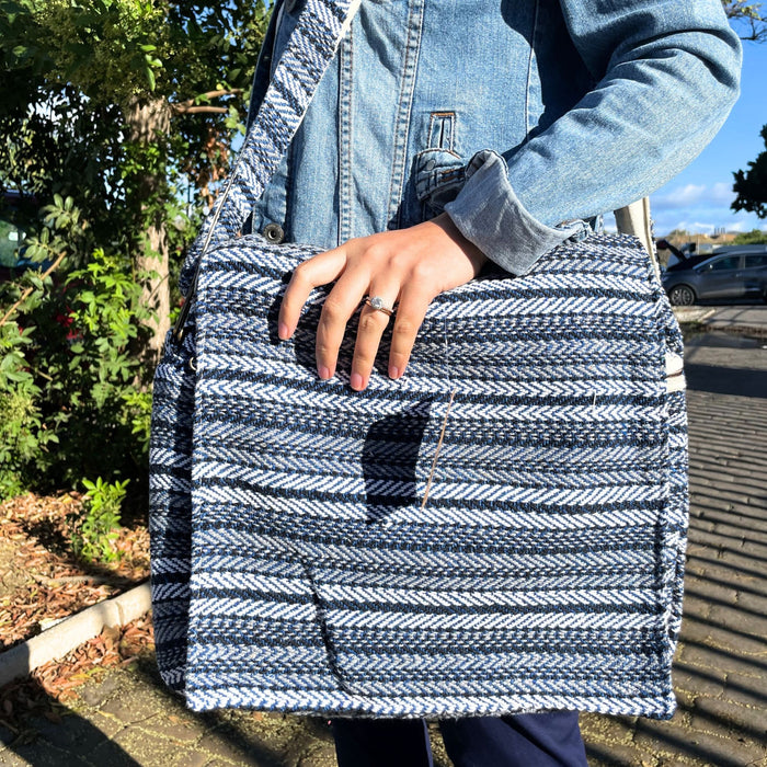 Laptoptasche Banjar – Blaue Streifen