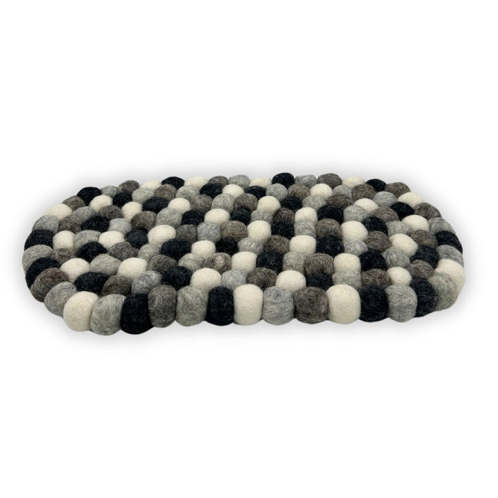 Mehrfarbige Filzkugel-Tischmatte – Oval