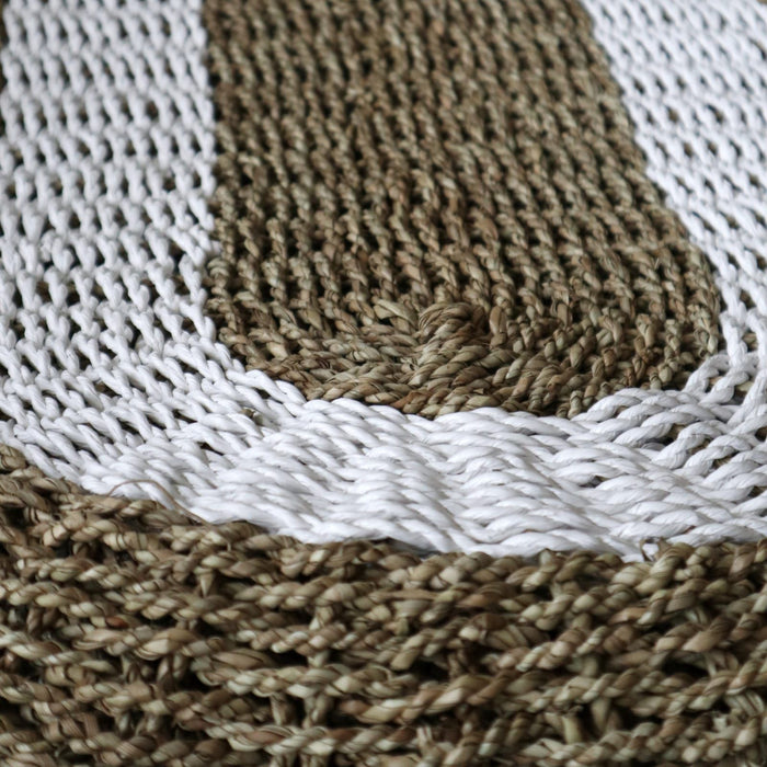 Ovaler Seegras-Teppich – Natur & Weiß