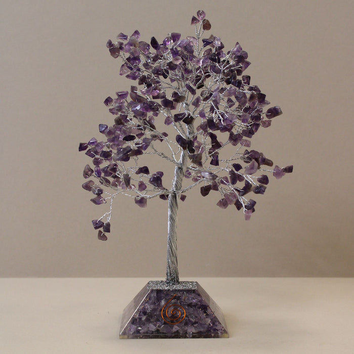 Edelsteinbaum Amethyst mit Organit-Basis – 320 Steine