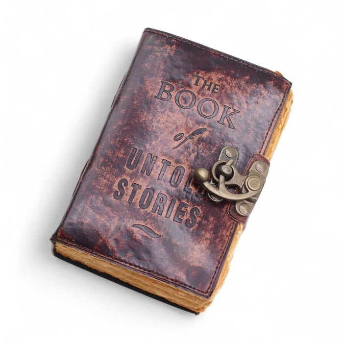 Leder Notizbuch – Das Buch der ungesagten Geschichten, Büttenrand (15x10cm)