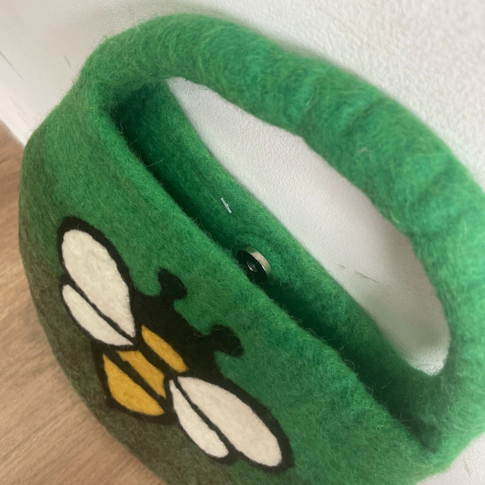 Filztasche - Biene, Gartengrün