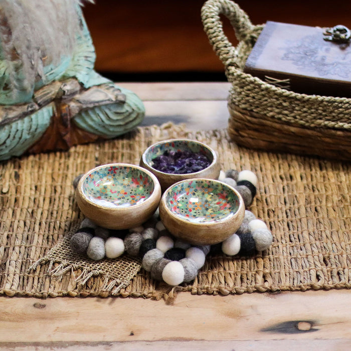 Multi-Grey Felt Ball Centre Mat - Star