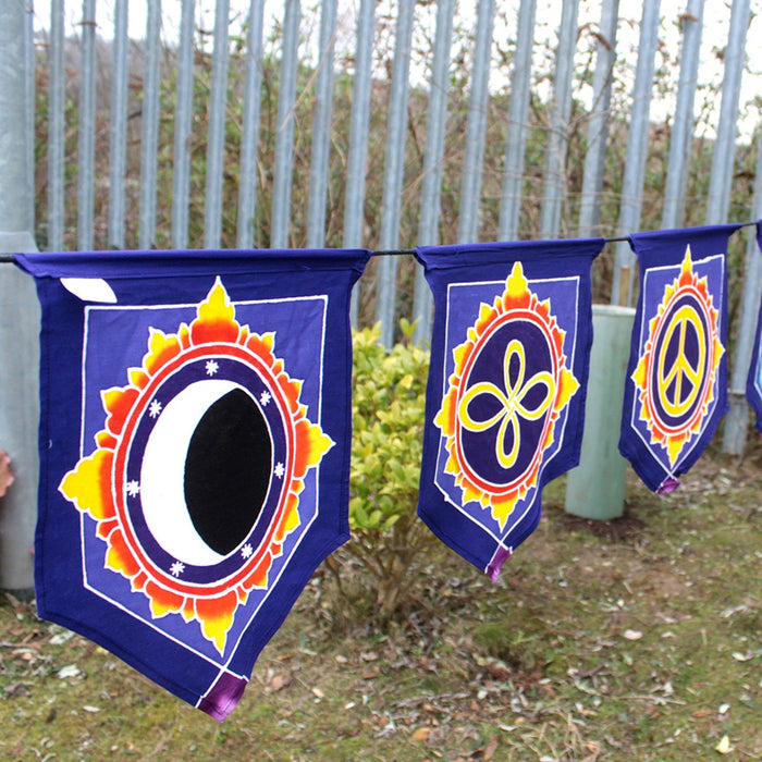 Sept Drapeaux - Amour au centre