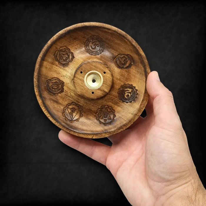 Räucherstäbchen- und Kegelhalter aus Mangoholz – 7 Chakren-Symbole
