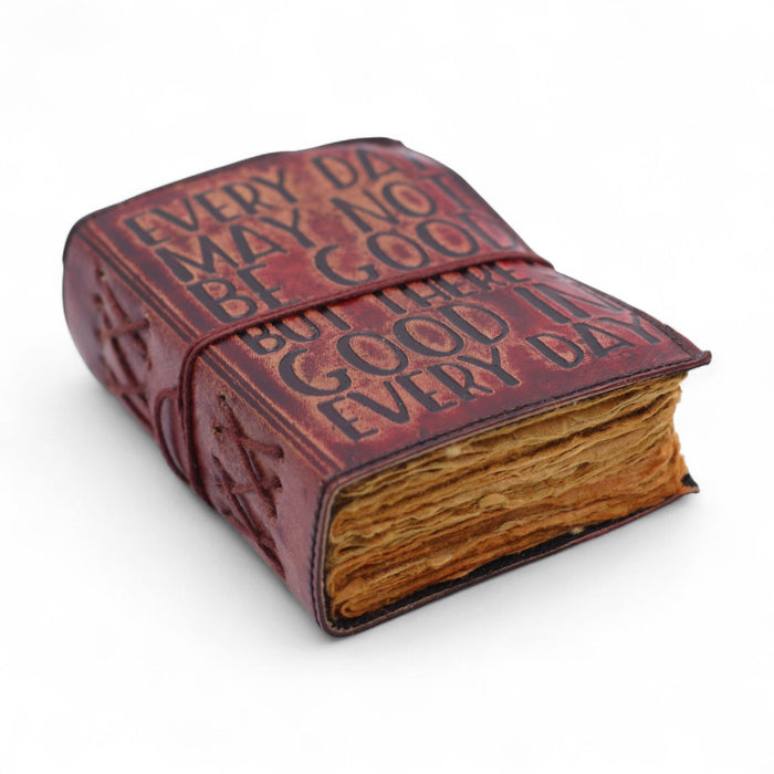 Carnet en cuir – Tous les jours ne sont pas forcément bons, bords frangés (12,7 cm x 8,9 cm)