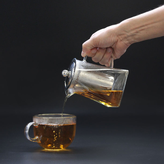 Glas-Teekanne mit Siebeinsatz – Turmform (350 ml)