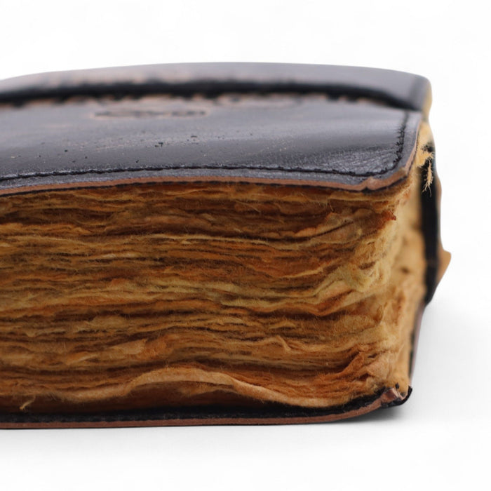 Ledernotizbuch – Die Geschichten, die ich mir erzähle, Büttenrand (12,7 x 8,9 cm)