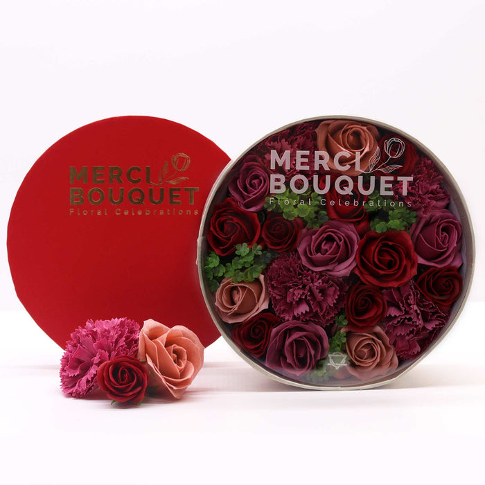 Soap Flower Gift Box - Vintage Red Roses