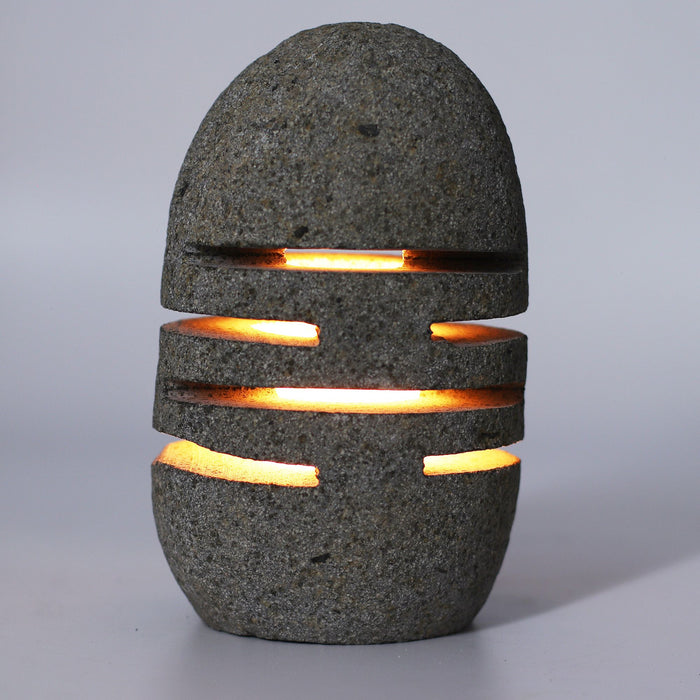 Kerzenhalter aus Natur-Flussstein – stehend geschnitten (20x9cm)