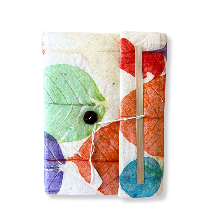 Notizbuch aus Lokta-Baumwolle – Bunte Blätter (20x15 cm)