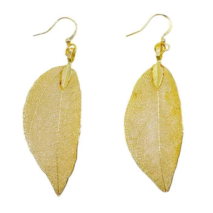Bravery leaf earrings in gold with intricate vein patterns and a delicate metallic finish
