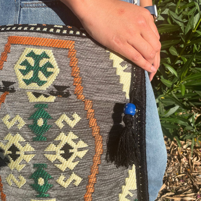 Kilim Sommer-Umhängetasche – Hellgrau