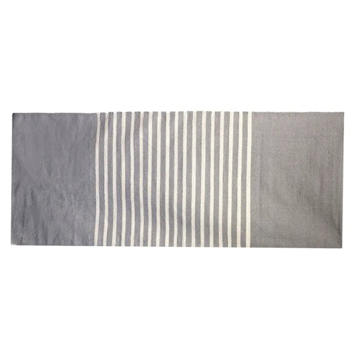 Gray and white striped indian cotton rug with central vertical lines and solid gray sides cotton rug design